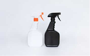 High resistant custom label best colored chemical spray bottles bulk with trigger spray