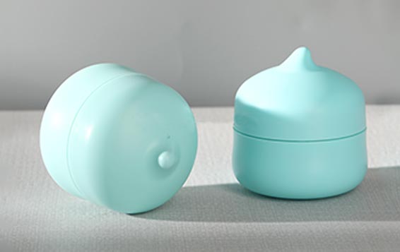 Unique design empty 50ml plastic cosmetic smaple jars width lids bulk