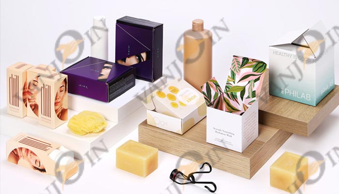 What Makes a Cosmetic Packaging Attractive? Discover the Secrets Behind Irresistible Beauty Packaging