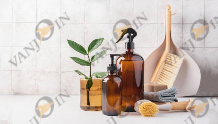 How To Choose Eco-Friendly Plastic Containers For Your Cosmetic Products