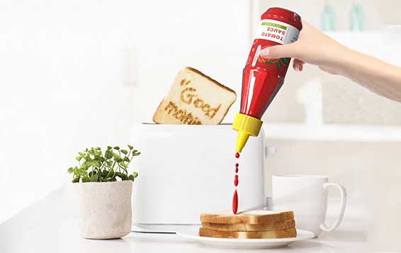REfillable clear PET 150ml plastic chili sauce bottle with dispenser cap