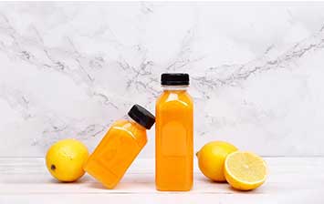 China manufacturer empty square plastic beverage bottles with lids 12oz