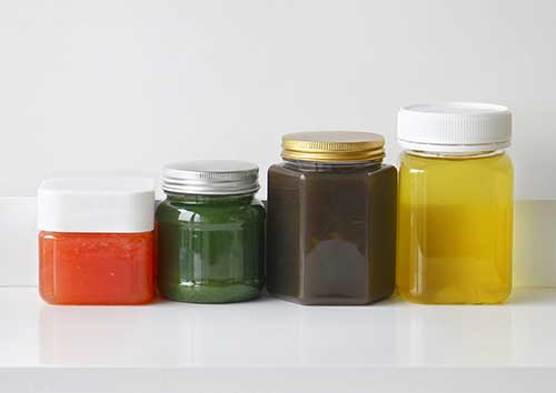 Wide mouth small empty squared and round PET plastic jam jars with lids for food 