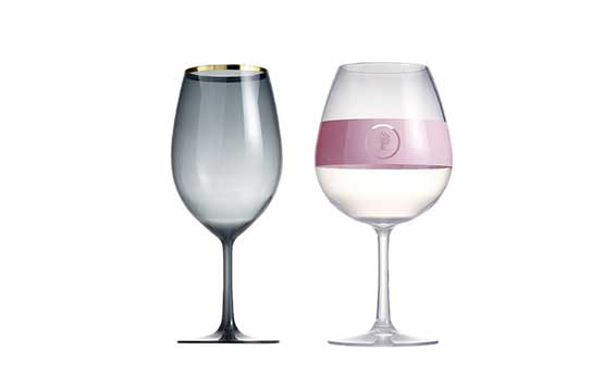 Wholesale custom logo 620ml/690ml plastic water goblets with gold rim