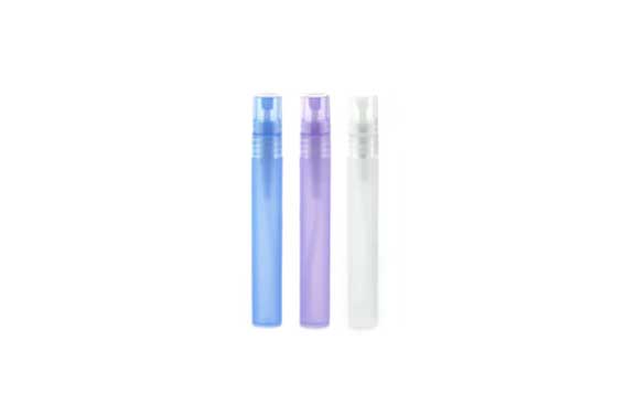 Wholesale colored 10ml plastic spray bottle with fine mist sprayer for travel