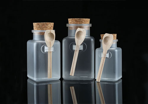 Wholesale handmade 300ml clear square frosted cosmetic bath salt jars with wooden spoon