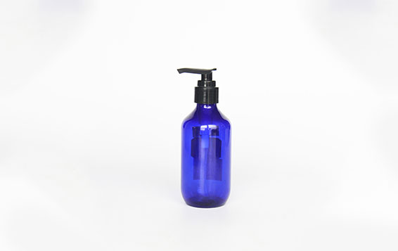 Empty PET refillable shampoo and conditioner bottles 500ml