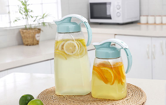 Heat resistance clear 1.2L plastic water jug with lid and spout for water drinking