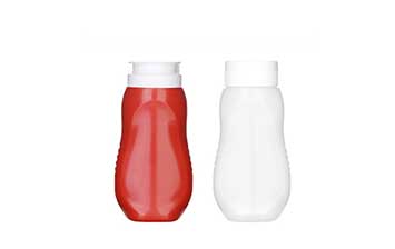 Leak-proof kitchen condiment squeeze 11oz plastic barbecue sauce bottles with flip top caps