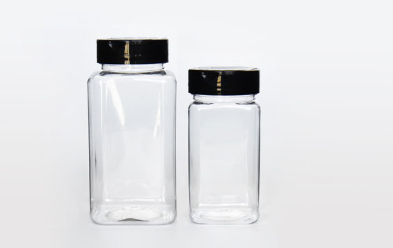 Buy China Wholesale 3 Pcs Square Plastic Bottle With Diamond Lid, And Spoon  Acrylic Spice Bottle Tray & Kitchen Condiment Container Jar $5.33