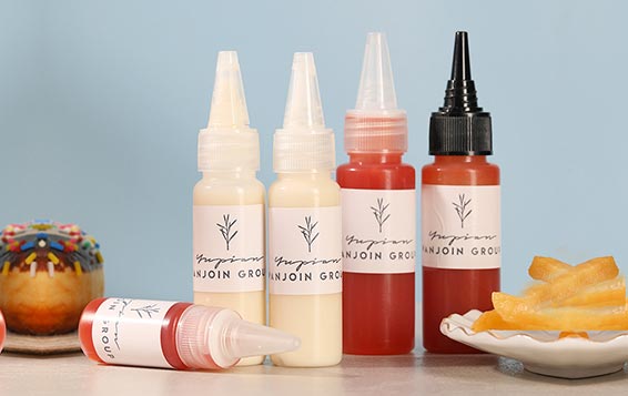 Best food grade refillable mini 100ml bbq sauce bottles with nozzle