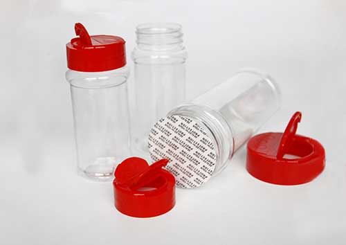 Best cheap price 8oz clear plastic spice jar with flap cap for kitchen