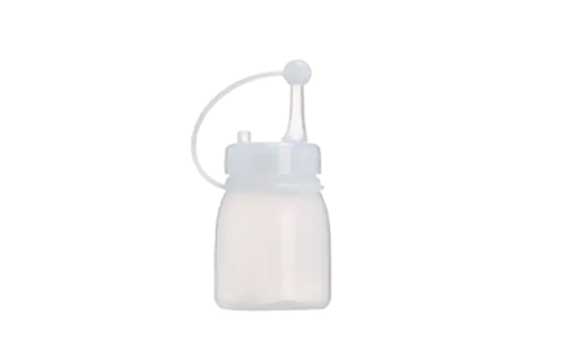 Refillable 180ml small squeezable plastic catsup bottle with cap