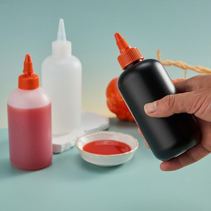 Plastic Tomato Sauce Bottles with Twist-on Cap Lids,Sauce Bottle with Squeeze Top,Squirt Condiment Bottles for Syrup,Mustard,Olive Oil and More