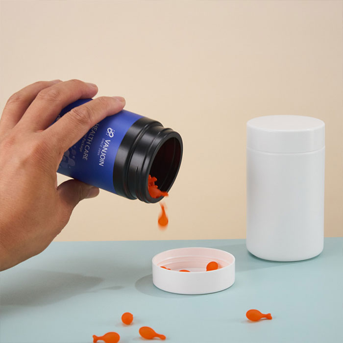 Empty Pill Bottles with Child-Proof Caps and Labels, 300ml Wide-Mouth HDPE Plastic Containers for Vitamins, Capsules and Travel Storage